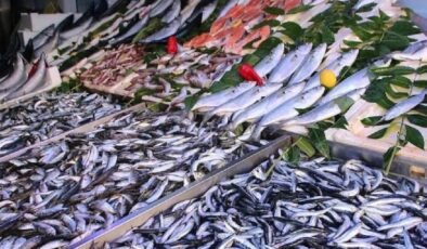 Sardalya: Ekonomik, Besin Dolu ve Cilt-Dengeleyen Omega-3 Kaynağı