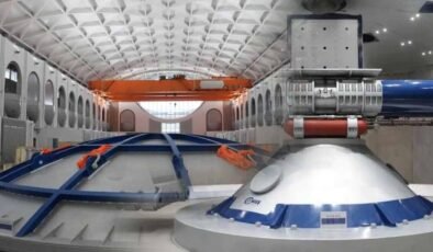 CHIEF1900: Zamanı ve Basıncı Yeniden Şekillendiren Hiperyerçekimi Tesisi