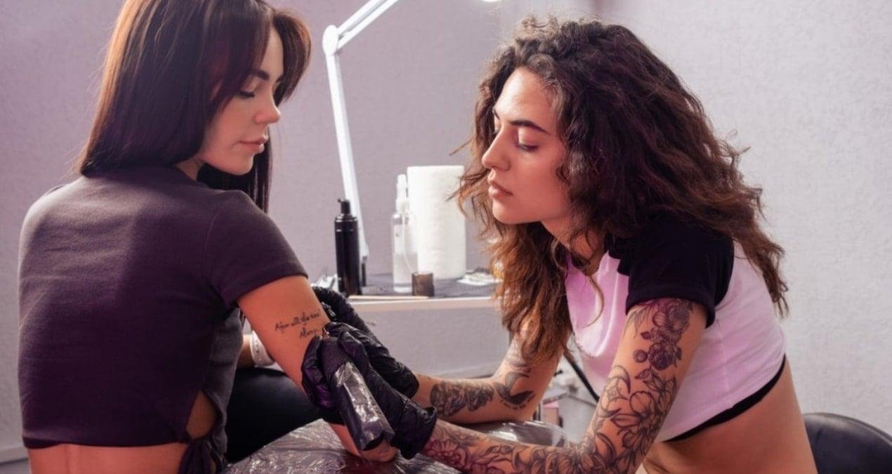 Dövme Makyajı ve Sağlık: Avrupa Çalışmasıyla Gözler Güvenlik ve Uzun Vadeli Etkilerde