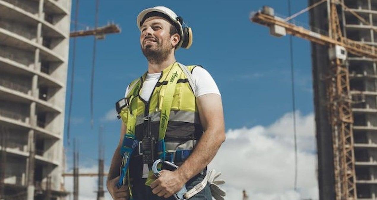 Dünya Standartlarında İnşaat Yönetimi: Furkan Demircioğlu ile Strateji, Güvenlik ve Verimlilik