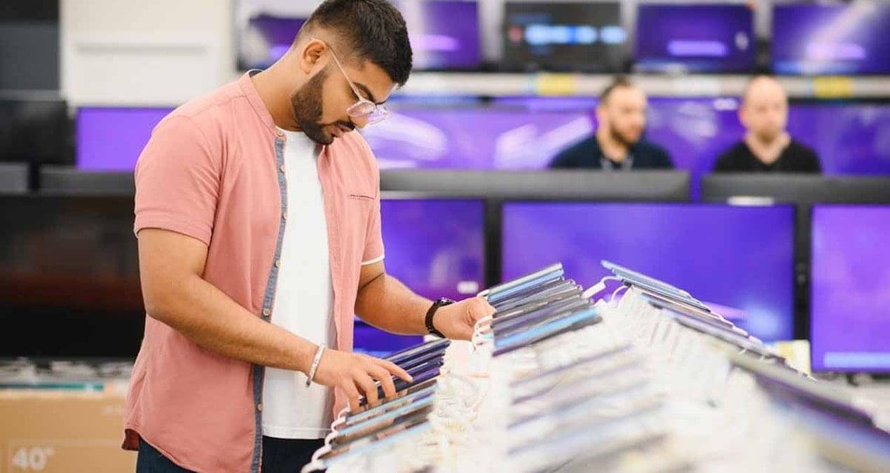 OnePlus’in Küresel Zorlukları: Pazar Payı Düşüşü ve Oppo ile Entegrasyon Süreci