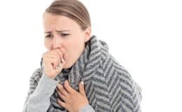 Pnömoni: Belirtiler, Risk Grupları ve Korunma Stratejileriyle Kapsamlı Bir Değerlendirme