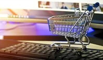 Satışta Dönüşüm: Sistematik Yaklaşım, Veri Odaklılık ve Yetkinliklerle Başarıya Giden Yol