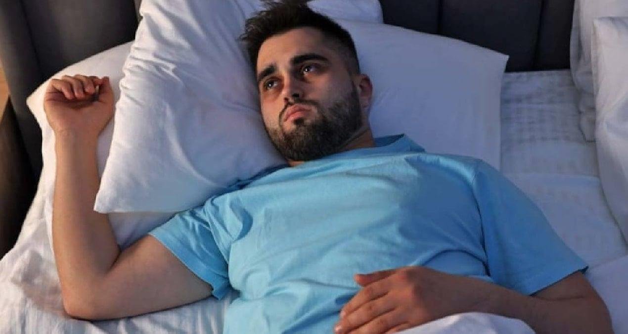 Yüzüstü Uyku Pozisyonunun Riskleri ve Doğru Alternatifler