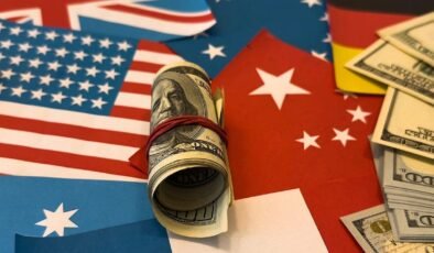 Asya Pazarı Risk İşaretleri: Dolar ve Enerji Belirsizliğiyle Gelen Akıllı Sermaye Karması