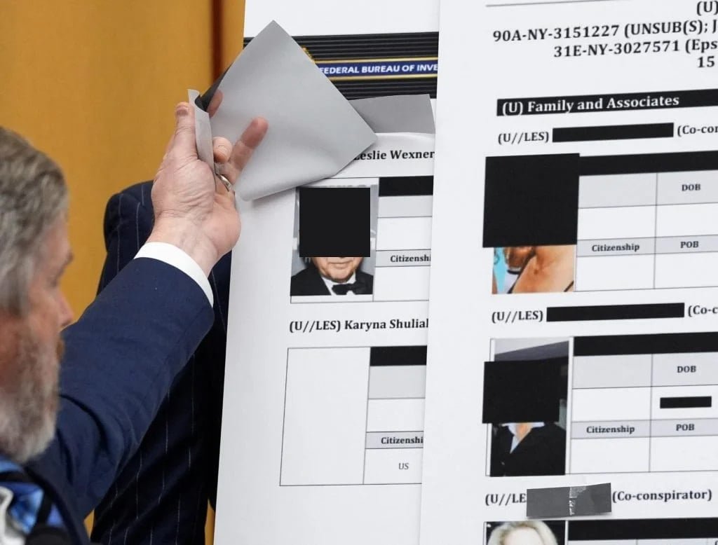 Epstein Arşivindeki Kayıp Deliller: Yeni Dosyalar ve Siyasi Designatlar