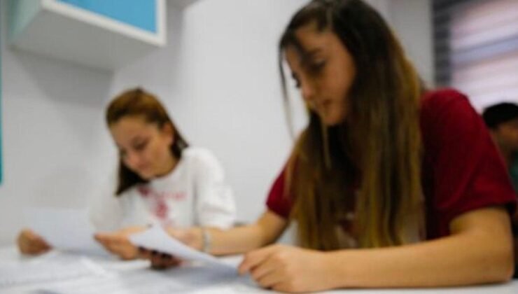 Gençler ve Ekonomik Belirsizlik: İstihdam Umutları ve Gelir Dağılımı