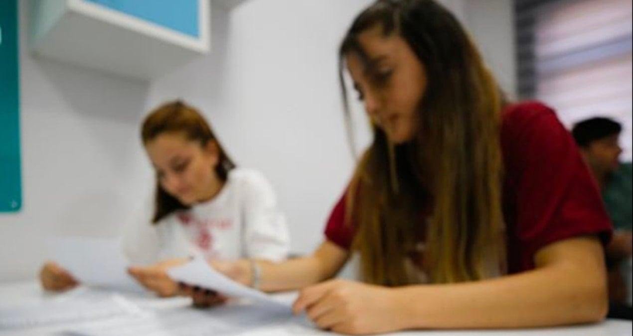 Gençler ve Ekonomik Belirsizlik: İstihdam Umutları ve Gelir Dağılımı