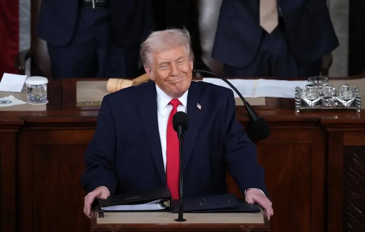 Gizli Dosyalar, Uzaylı İzleri ve Saldırgan Bir Açıklama: Trump Döneminde UFO Belgeleri Alevleniyor