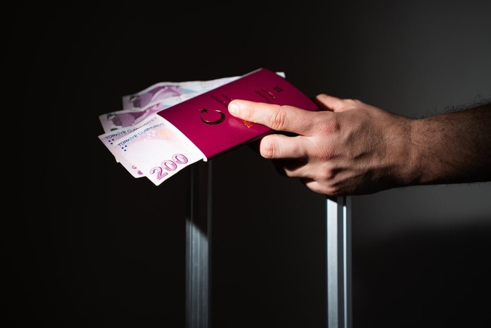 Hollanda ve Avrupa’da Nitelikli İşçi İhtiyacı: 8 Bin Euro Maaşla 50 Bin Türk İçin Fırsatlar