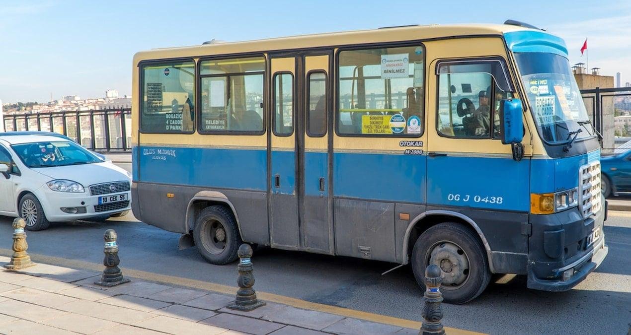 İstanbul, Ankara ve İzmir’deki Minibüs Hattı Bedelleri: Şehirlere Göre Fiyatlandırma Analizi