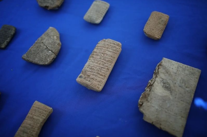 Kayıp Şehirler: Antik Dünyanın Gölgede Kalan Başkentleri ve Efsaneleri