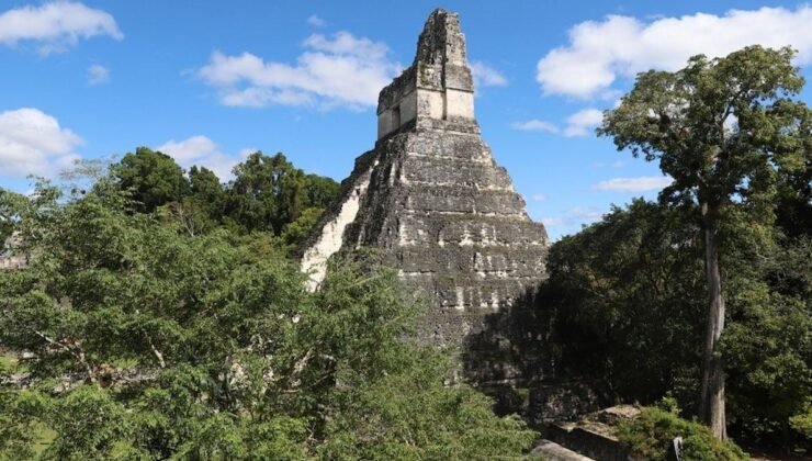 Kayıp Şehirler: Antik Dünyanın Gölgede Kalan Başkentleri ve Efsaneleri