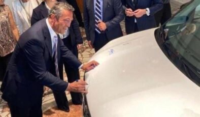 Koç Holding’e Ait Tüpraş’ta A Grubu Paylarda Hızlandırılmış Talep Toplama ile Satış