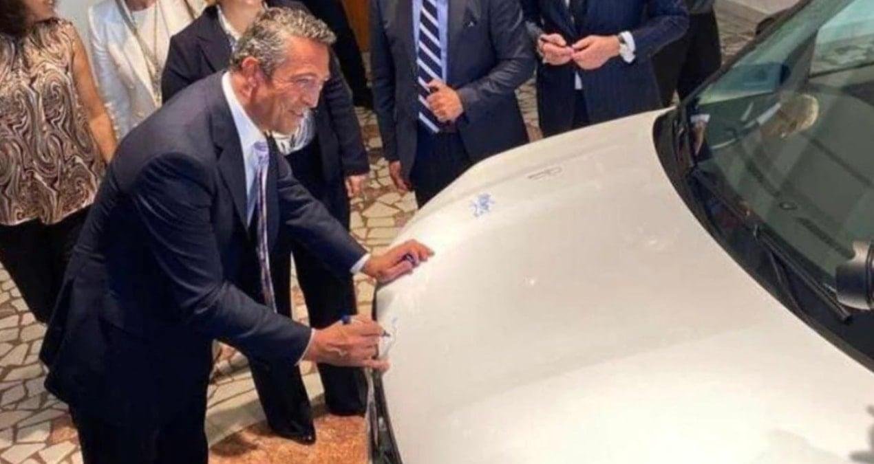 Koç Holding’e Ait Tüpraş’ta A Grubu Paylarda Hızlandırılmış Talep Toplama ile Satış