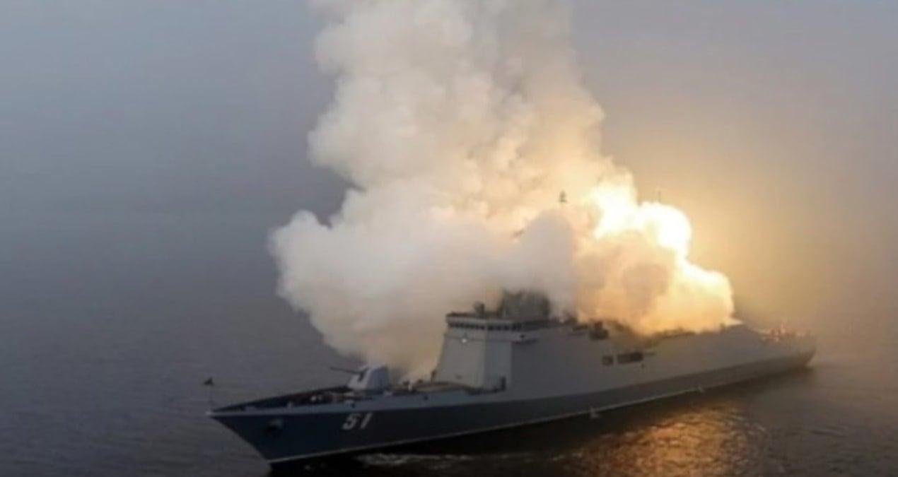 Kuzey Kore Deniz Gücünü Geliştirme Çabalarını Hızlandırdı: Yeni Choe Hyon Savaş Destroyerinin Seyir Füzesi Testi