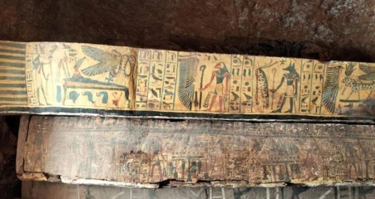 Lüksor Keşfi: Amun Şarkıcıları Lahitleri ve 8 Papirüsün Gizemi