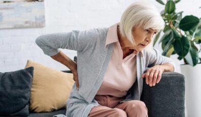 Osteoporoz ve Osteopeni: Belirtiler, Risk Faktörleri ve Korunma Yolları