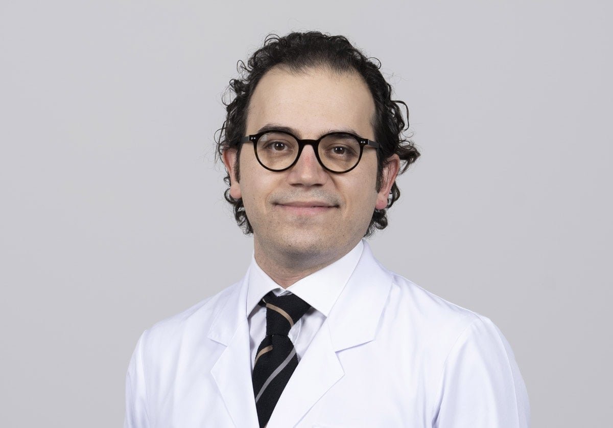 Rahim Ağzı Kanserine Karşı Kapsamlı Bilgilendirme: Nedenler, Aşılama ve Tarama