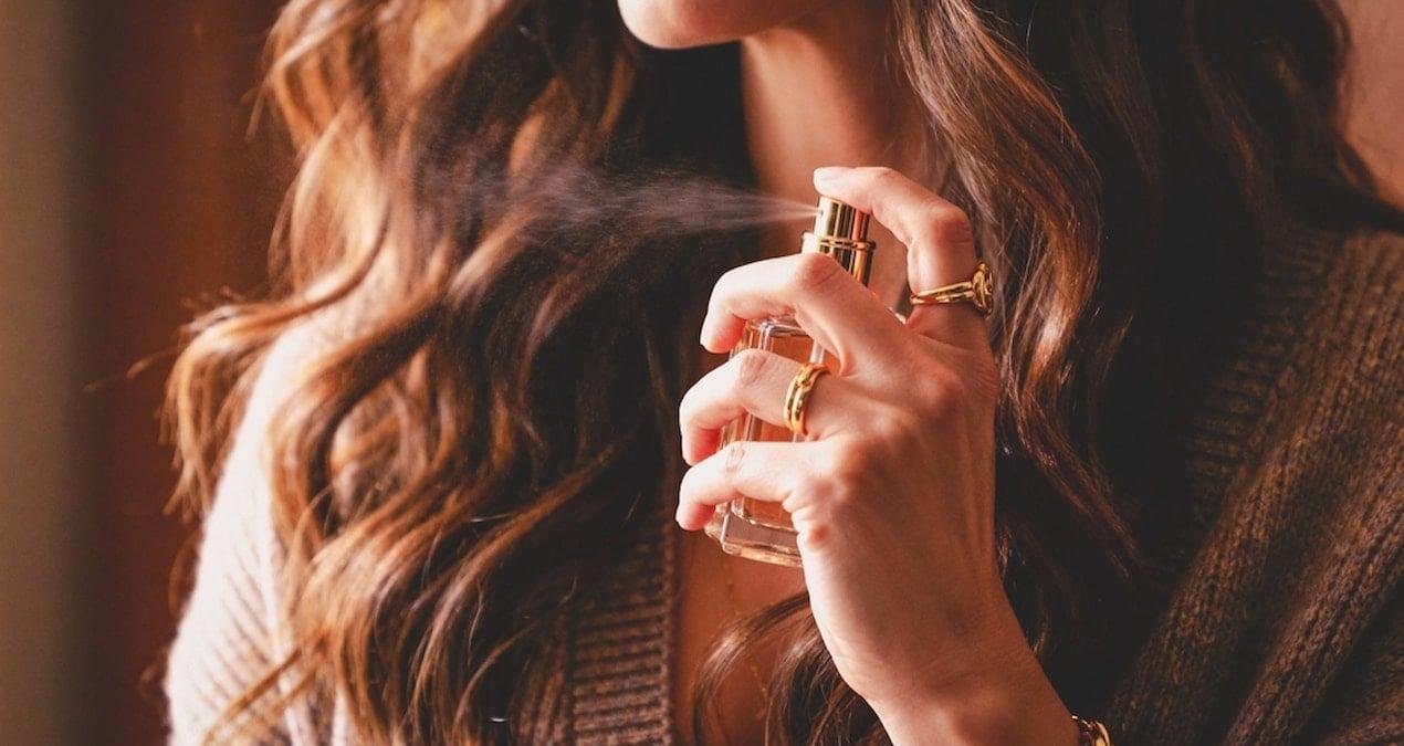 Rihanna Parfümlerinde Kusurlu İçerik Nedeniyle İngiltere’de Geri Çağırma ve İade Açıklamaları