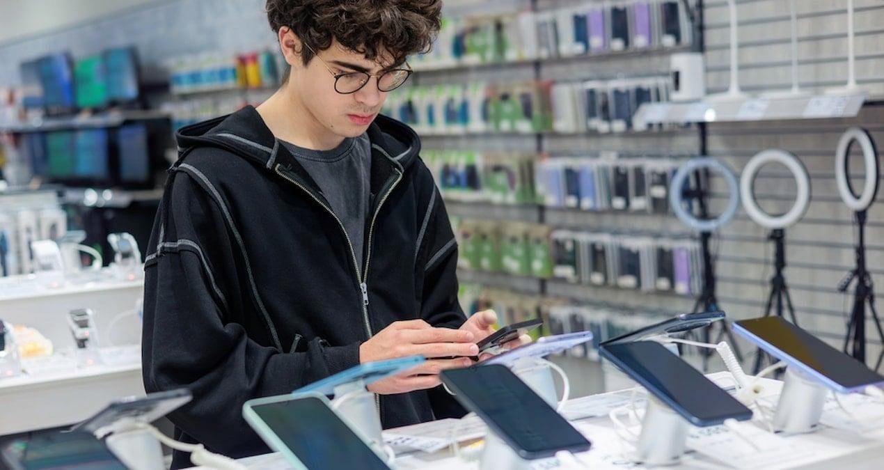 Samsung ve Xiaomi Güncelleme Kesintisi: 2026 Sonunda Destek Almayacak Modeller Listelendi