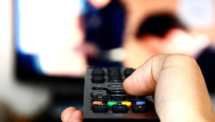 Samsung’in Küresel TV Pazarında Zirve: Premium Segmentte Hakimiyet ve Çinli Rakiplere Karşı Dayanıklılık