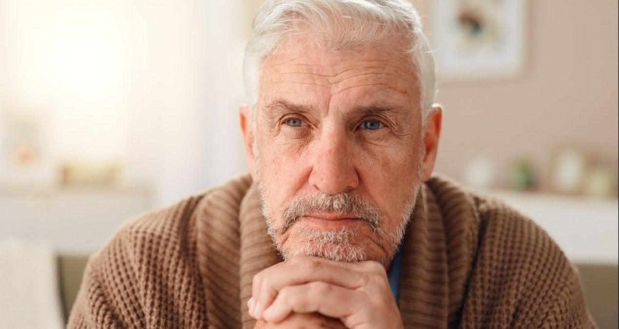 Yaşlanmanın Biyobelirteçlerinde İki Kritik Dönemin Moleküler Dalgaları: Orta 40’lar ve Erken 60’lar