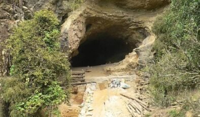 Castelbuco Mağarası’nda 166-168 Milyon Yıllık Üç Boyutlu Sauropod İzleri: Yeni Tür Occitanopodus’un Keşfi