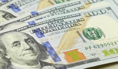 Deutsche Bank: Fed’in Sabit Faiz Stratejisi ve Jeopolitik Baskılar