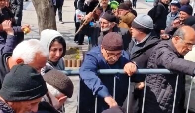 Elma Kavgası: Ankara’da Halkın Ekonomi Sıkıntısının Ettiği Çatlaklar