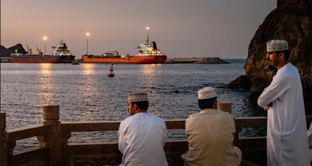 Hürmüz Boğazı’nda Kripto Tuzakları ve Dolandırıcılık Ağının Gölgesinde Gemi Geçişleri