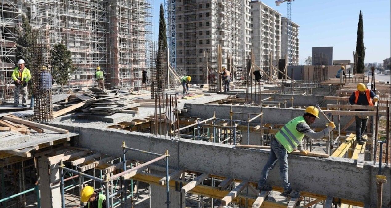 İnşaatta Denetim Eksikliği ve İşçi Güvenliği: Merdiven Altı Üretimin Tehlikesi