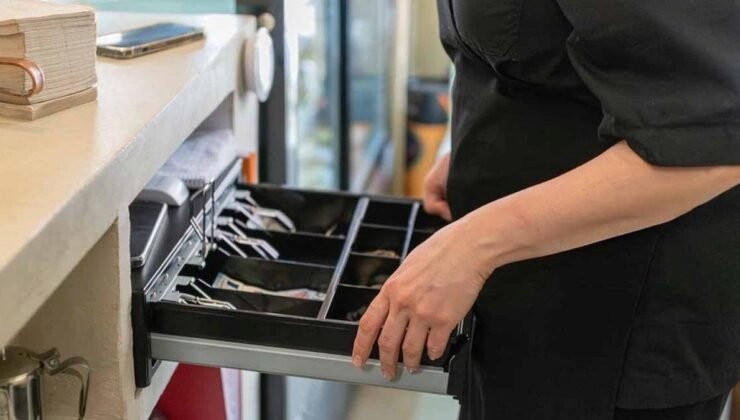 İsveç’te Nakit Zorunluluğu Tartışması: Dijital Dönüşüm ve Toplumsal Erişilebilirlik