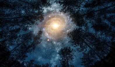 Pembe Ay ve Artemis II: Bahar Gökyüzünde Büyüleyici Başlangıç