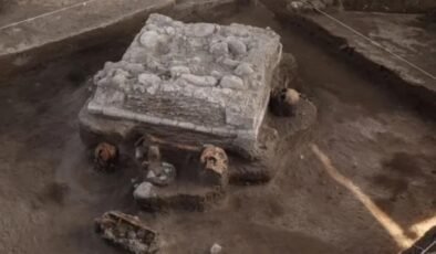 Raylar Altında Keşfedilen Tapınak: Toltek Sunağı ve Baş Kesme Ritüelleri