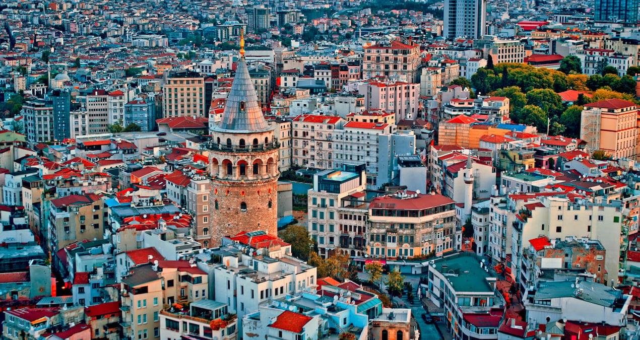 Türkiye’de Mart Konut ve İş Yeri Satışları: İlk El Payı Düşüşe Rağmen İpotekli Satışlarda Artış