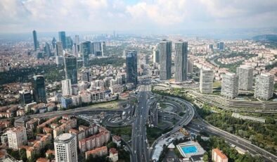 Türkiye’de Yeni Geçim Modeli: Mezunlar, Bireysel Şirketler ve Gündüzden Geceye Kuryelik