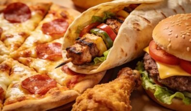 Wentworth Köyünde Sıkı Gelenekler ve Yerel Lezzetler: Gary Eats’in Yolculuğu