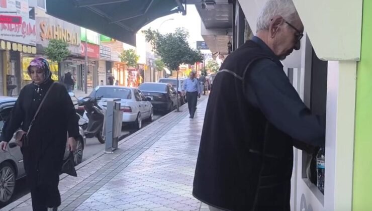 Bayram İkramiyesi Yetmiyor: Emekliler İçin Zorlu Gider Hesapları