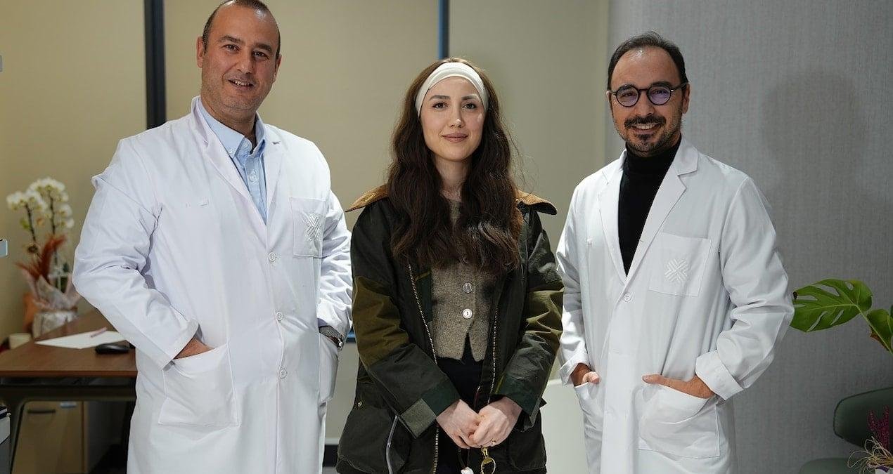 Genç Yaşta Meme Kanseriyle Mücadele: Nadiren de Olsa Erken Tanı Hayat Kurtarır