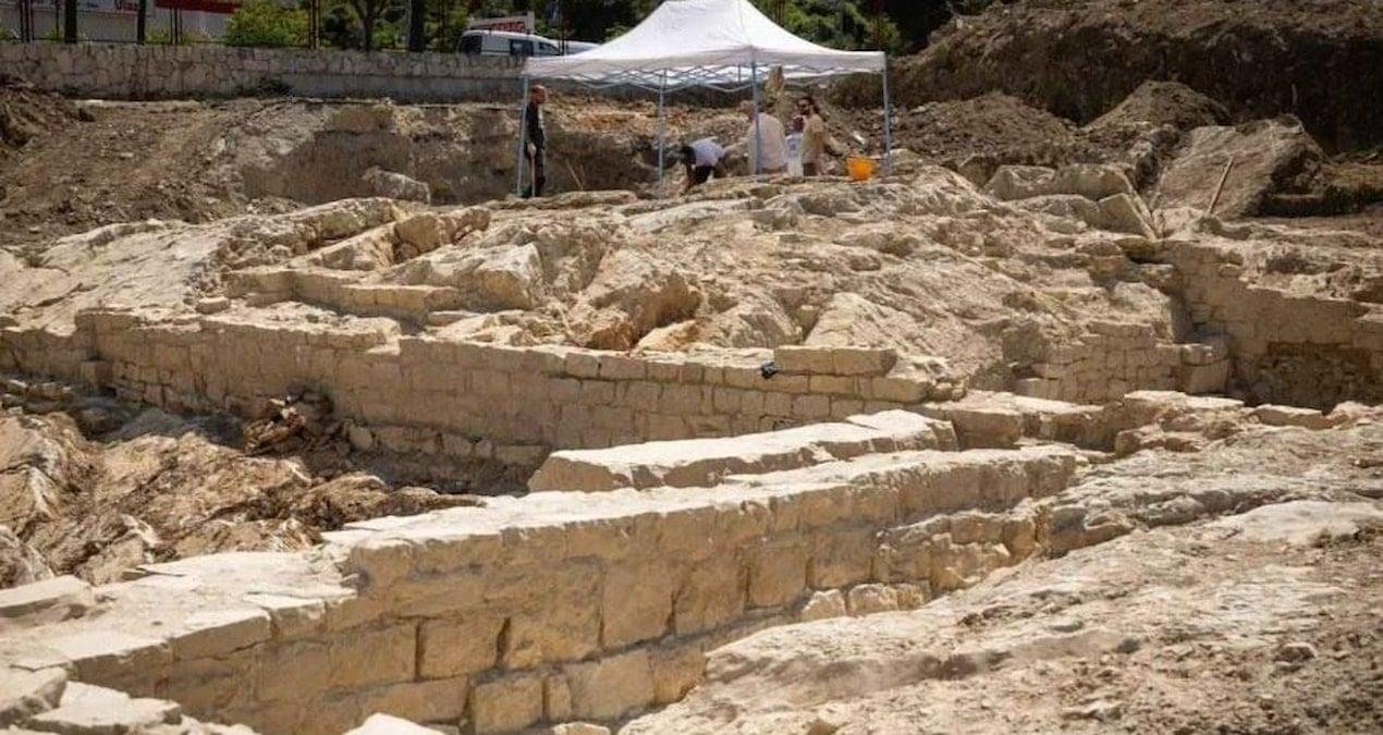 Mostine’de 2.000 Yıllık Zeytinyağı Üretim Üssü: Roma Villası Modern Şehirle Buluşuyor