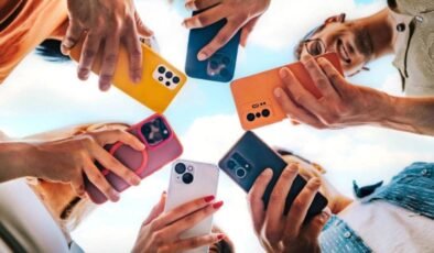 Türkiye Ve Küresel Akıllı Telefon Piyasasında Yarı İletken Maliyetlerinin Etkisi ve Gelecek Beklentileri