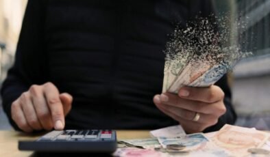 Refah Payı Talepleri ve Enflasyonla Mücadelede Memur-Emekli Eriyen Gelirler